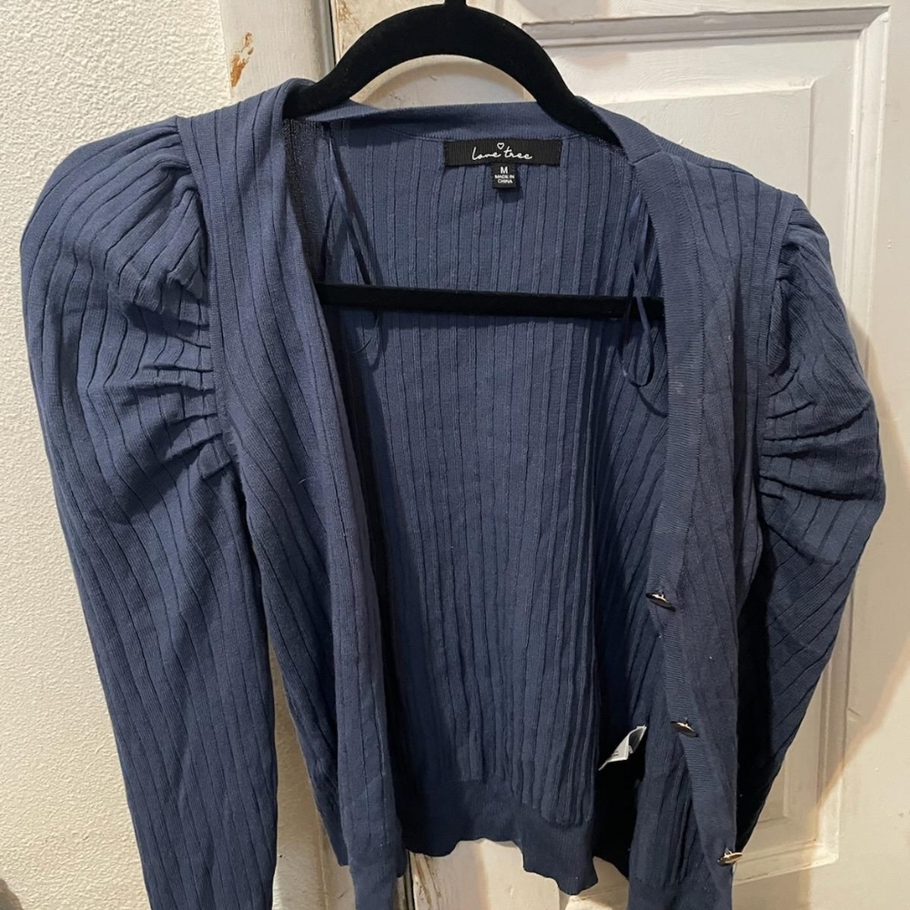 Navy blue cardigrain